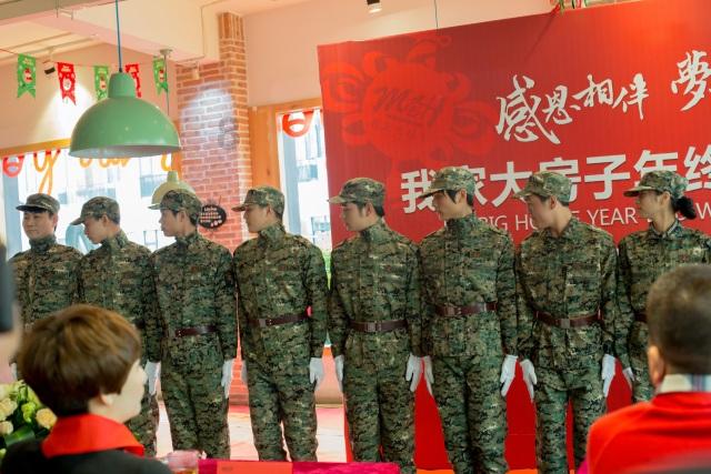 叠方块消消看